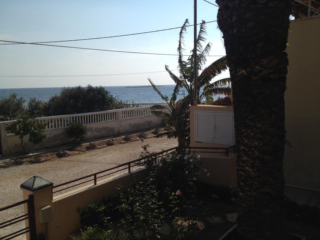 Surf House Villa Artemida  Exterior foto